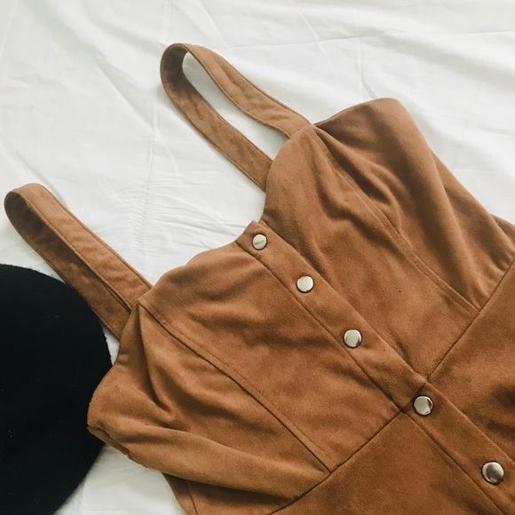 đź’•ONE DAY SALEđź’• Forever 21 suede snap dress - Picture 12 of 12